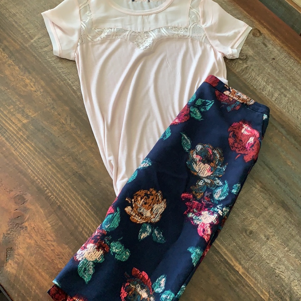 Floral midi pencil skirt